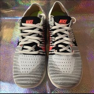 Nike Free RN Flyknit 💗